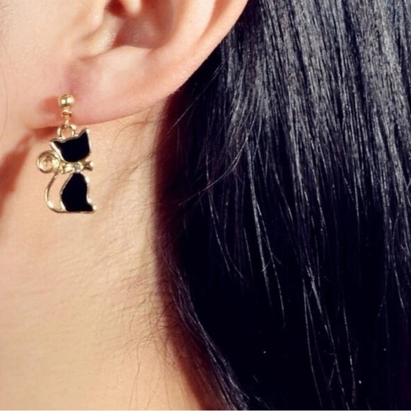 Was $20 🎉 Cute Black Cat Earrings BRAND NEW - Picture 2 of 4